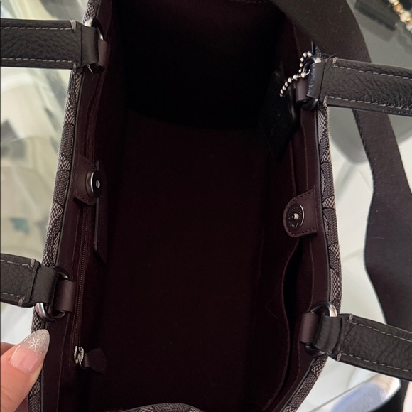 Coach Dempsey Carryall in Signature Jacquard with Star embroidery - Picture 2 of 4